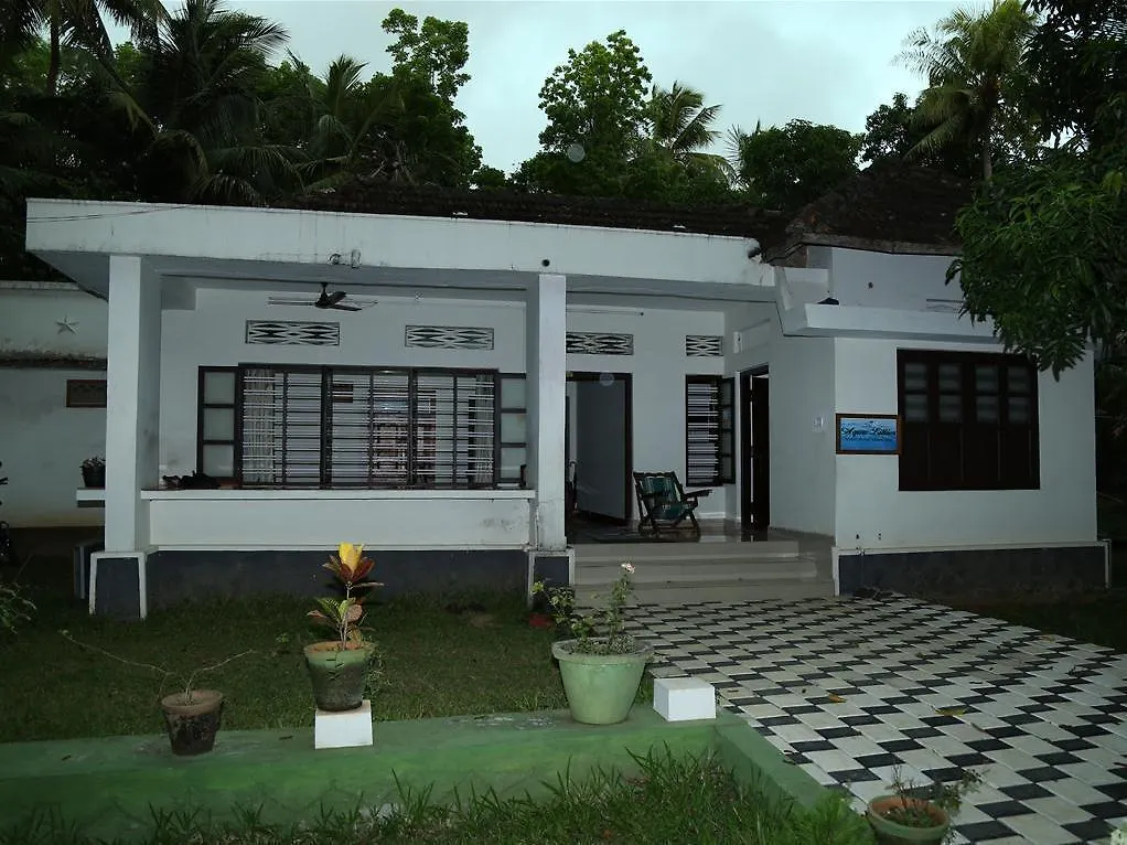 Aqualillies Water Front Heritage Homestay Kumarakom Índia