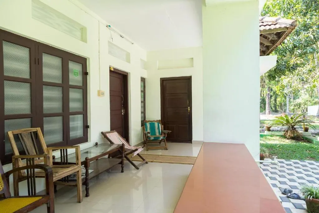 Aqualillies Water Front Heritage Homestay Kumarakom Indie