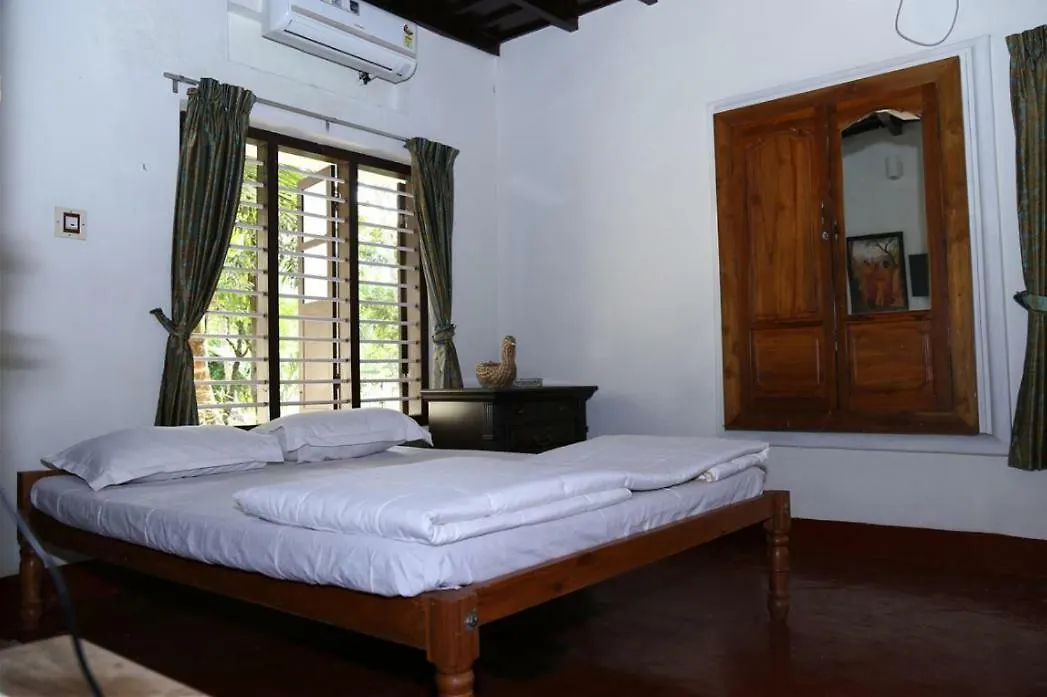 Aqualillies Water Front Heritage Homestay Kumarakom Indie
